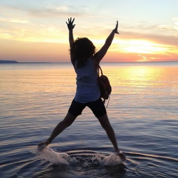 Meet your Posher, Suzie C. - Picture 1 of 1